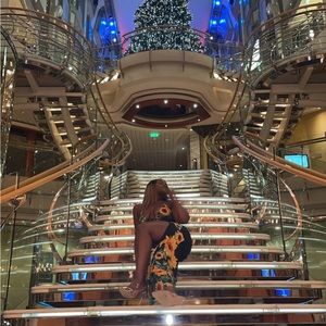 Meet your Posher, Louisa